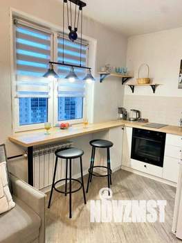 1-к квартира, посуточно, 35м2, 1/1 этаж