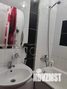 1-к квартира, посуточно, 42м2, 5/10 этаж