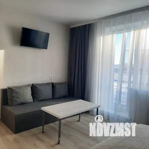 Студия квартира, посуточно, 30м2, 14/19 этаж