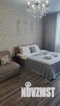 Студия квартира, посуточно, 32м2, 14/19 этаж