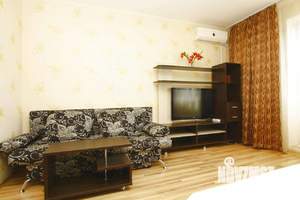 1-к квартира, посуточно, 43м2, 1/1 этаж