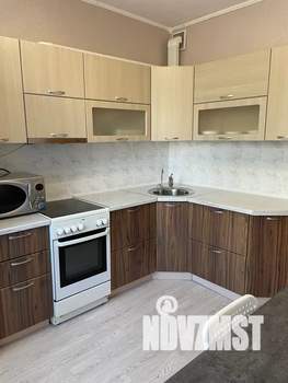 1-к квартира, посуточно, 40м2, 2/10 этаж