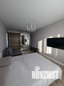 1-к квартира, посуточно, 33м2, 8/10 этаж