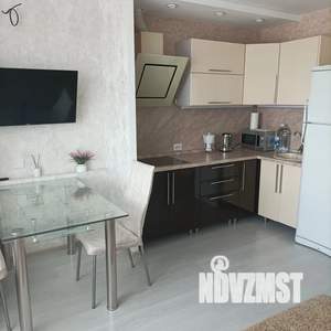 1-к квартира, посуточно, 43м2, 9/10 этаж