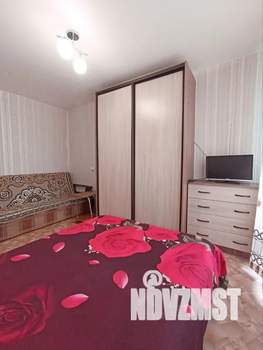 1-к квартира, посуточно, 35м2, 3/5 этаж
