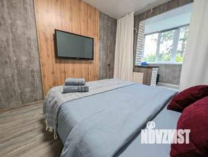 1-к квартира, посуточно, 37м2, 1/1 этаж