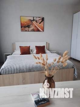 Студия квартира, посуточно, 30м2, 14/19 этаж