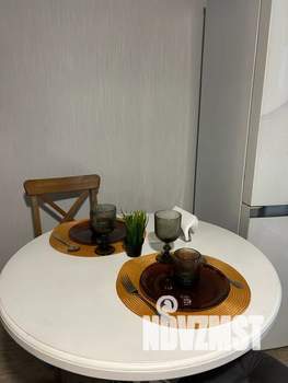 Студия квартира, посуточно, 27м2, 3/10 этаж