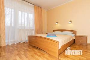 2-к квартира, посуточно, 72м2, 1/10 этаж