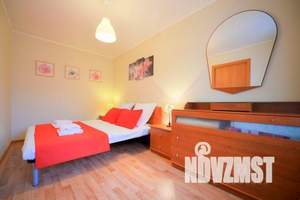 2-к квартира, посуточно, 60м2, 2/5 этаж