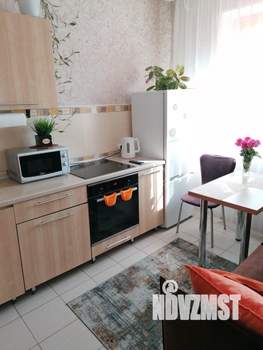 1-к квартира, посуточно, 33м2, 4/10 этаж