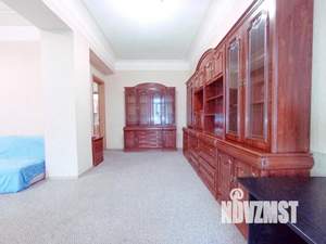 2-к квартира, посуточно, 61м2, 1/1 этаж