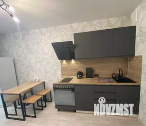 1-к квартира, посуточно, 40м2, 1/10 этаж