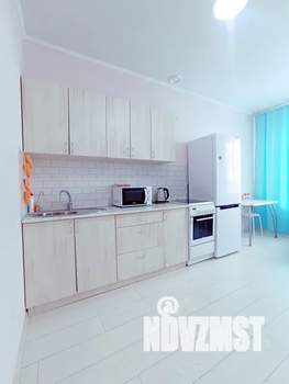 1-к квартира, посуточно, 40м2, 7/20 этаж