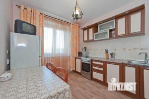 1-к квартира, посуточно, 43м2, 1/1 этаж