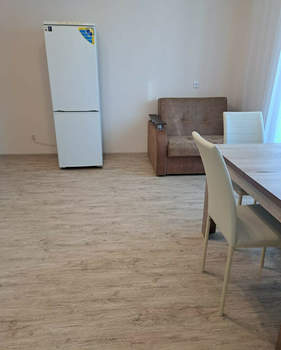 Студия квартира, на длительный срок, 45м2, 12/18 этаж