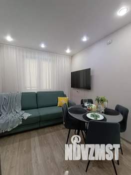 1-к квартира, посуточно, 38м2, 8/10 этаж