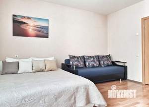 1-к квартира, посуточно, 42м2, 4/10 этаж