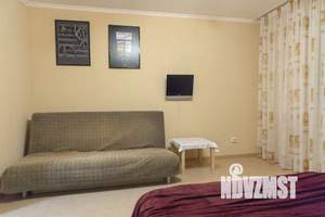 1-к квартира, посуточно, 44м2, 1/1 этаж