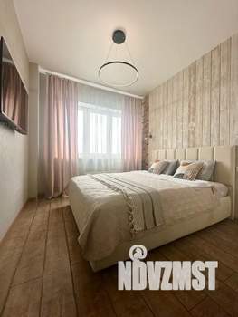 2-к квартира, посуточно, 42м2, 14/16 этаж