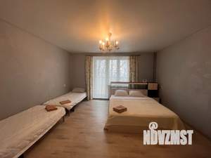 1-к квартира, посуточно, 42м2, 1/10 этаж