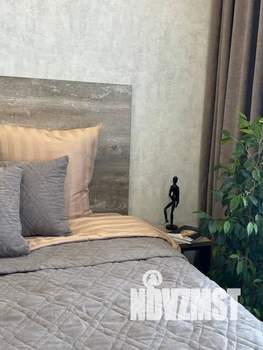 1-к квартира, посуточно, 38м2, 6/18 этаж