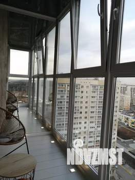 Студия квартира, посуточно, 35м2, 18/22 этаж