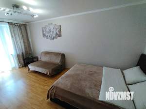 1-к квартира, посуточно, 38м2, 1/1 этаж