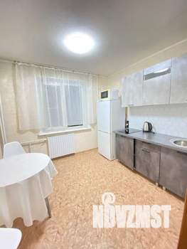 1-к квартира, посуточно, 33м2, 1/9 этаж