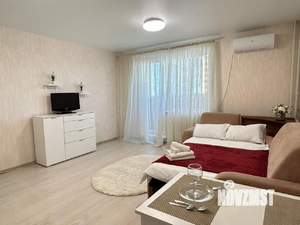 Студия квартира, посуточно, 30м2, 12/25 этаж