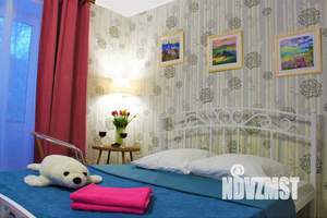 1-к квартира, посуточно, 35м2, 1/1 этаж