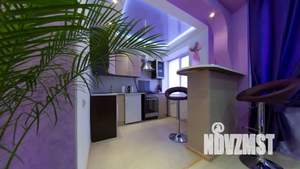 Студия квартира, посуточно, 35м2, 1/10 этаж