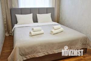1-к квартира, посуточно, 47м2, 1/1 этаж