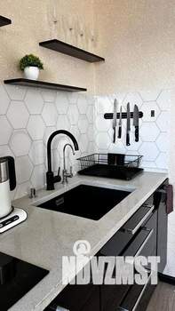 Студия квартира, посуточно, 42м2, 9/10 этаж