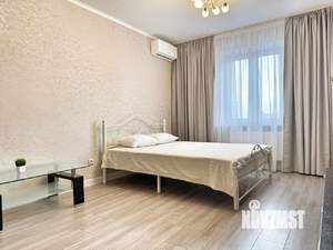 1-к квартира, посуточно, 42м2, 1/1 этаж