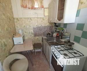 Студия квартира, посуточно, 27м2, 3/5 этаж