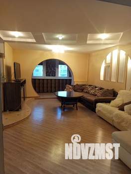 2-к квартира, посуточно, 100м2, 9/10 этаж