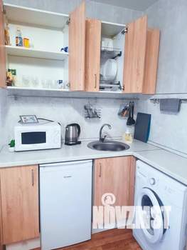 Студия квартира, посуточно, 28м2, 12/19 этаж