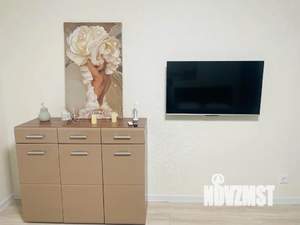 1-к квартира, посуточно, 43м2, 8/10 этаж