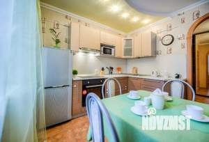 2-к квартира, посуточно, 54м2, 3/10 этаж