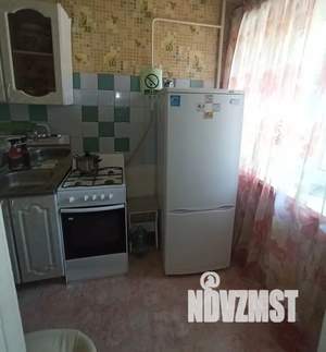 Студия квартира, посуточно, 27м2, 3/5 этаж