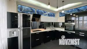 3-к квартира, посуточно, 84м2, 1/1 этаж