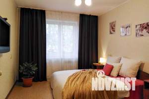 2-к квартира, посуточно, 58м2, 1/10 этаж