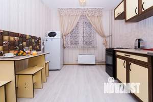 2-к квартира, посуточно, 78м2, 1/10 этаж