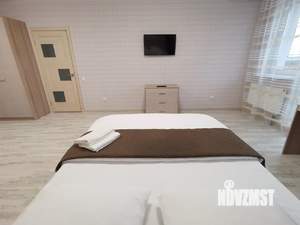 1-к квартира, посуточно, 52м2, 1/1 этаж