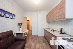 1-к квартира, посуточно, 40м2, 6/18 этаж