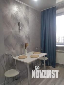 1-к квартира, посуточно, 40м2, 12/20 этаж