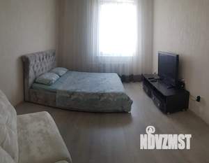 1-к квартира, посуточно, 49м2, 20/25 этаж