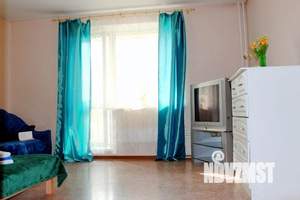 1-к квартира, посуточно, 54м2, 1/1 этаж