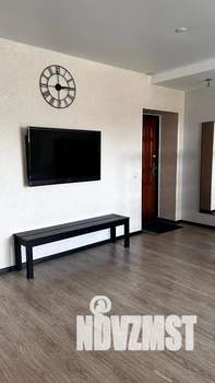 Студия квартира, посуточно, 42м2, 9/10 этаж